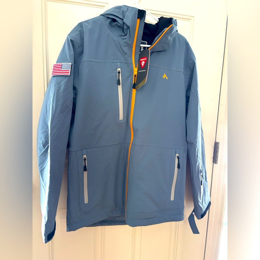 Brand new with tags, ski jacket, men’s medium. Nivis gear